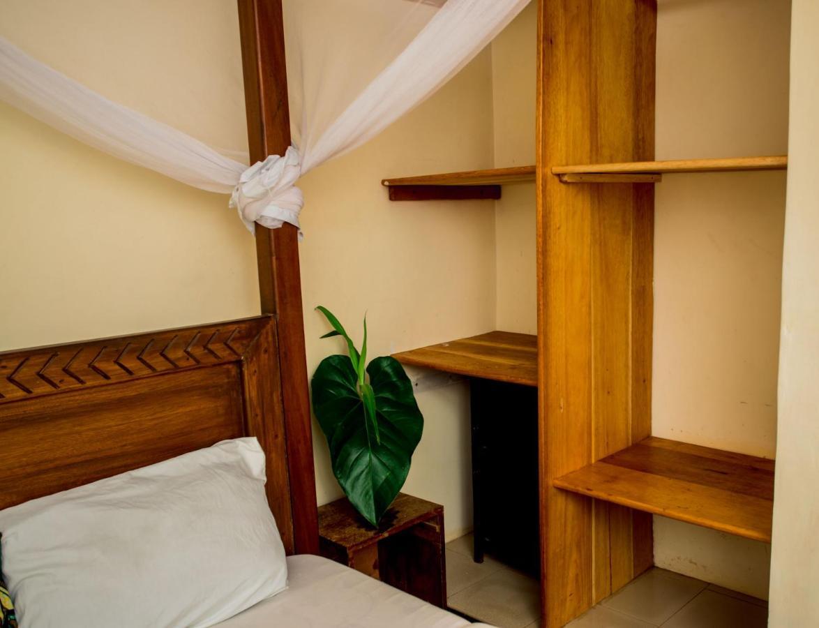 The Secret Garden Hotel โมชิ ภายนอก รูปภาพ