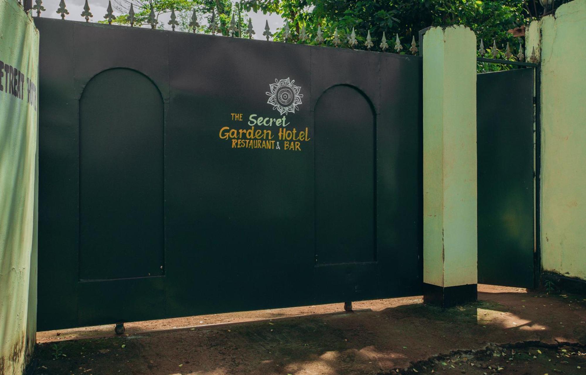 The Secret Garden Hotel โมชิ ภายนอก รูปภาพ