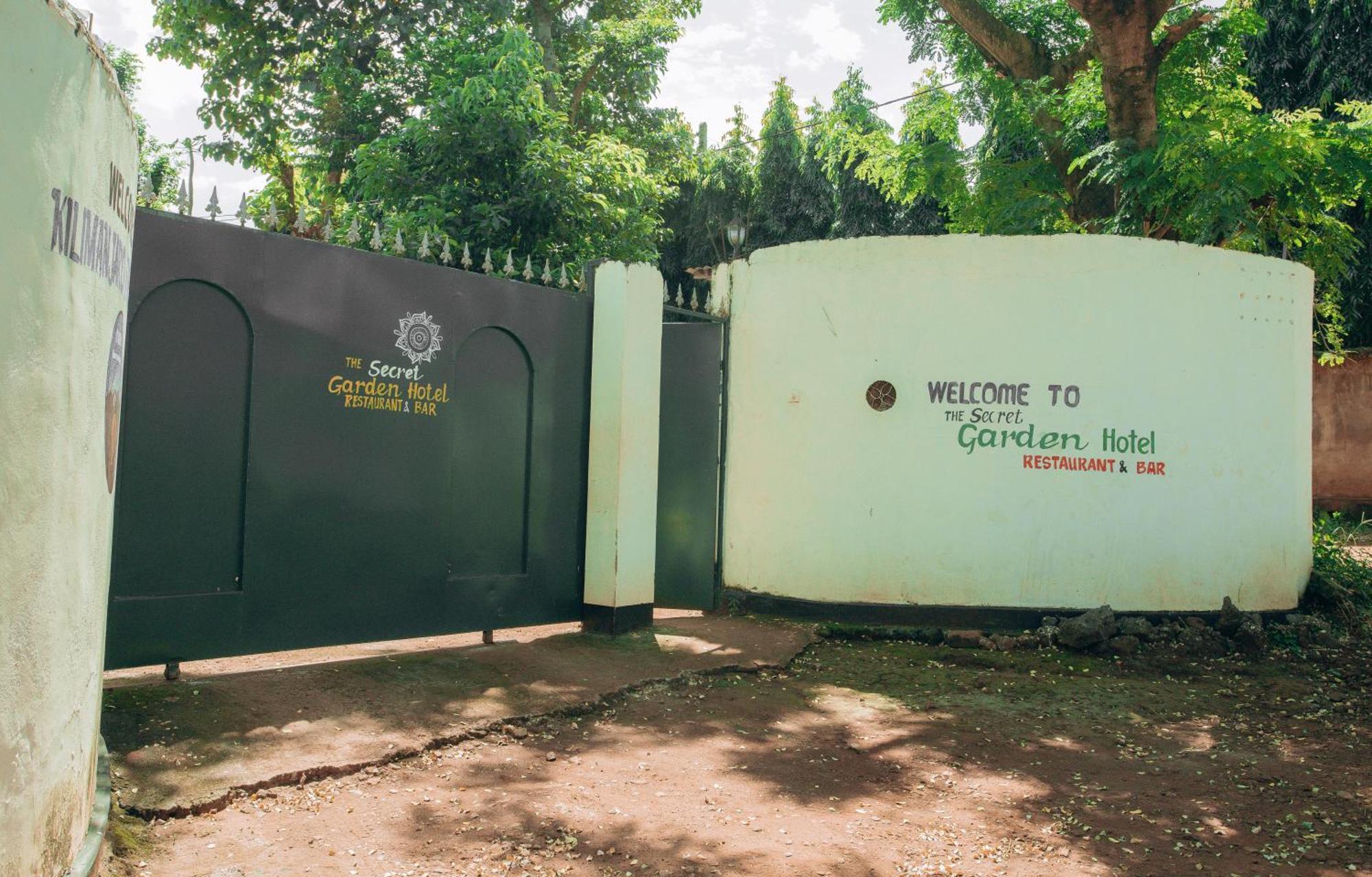 The Secret Garden Hotel โมชิ ภายนอก รูปภาพ